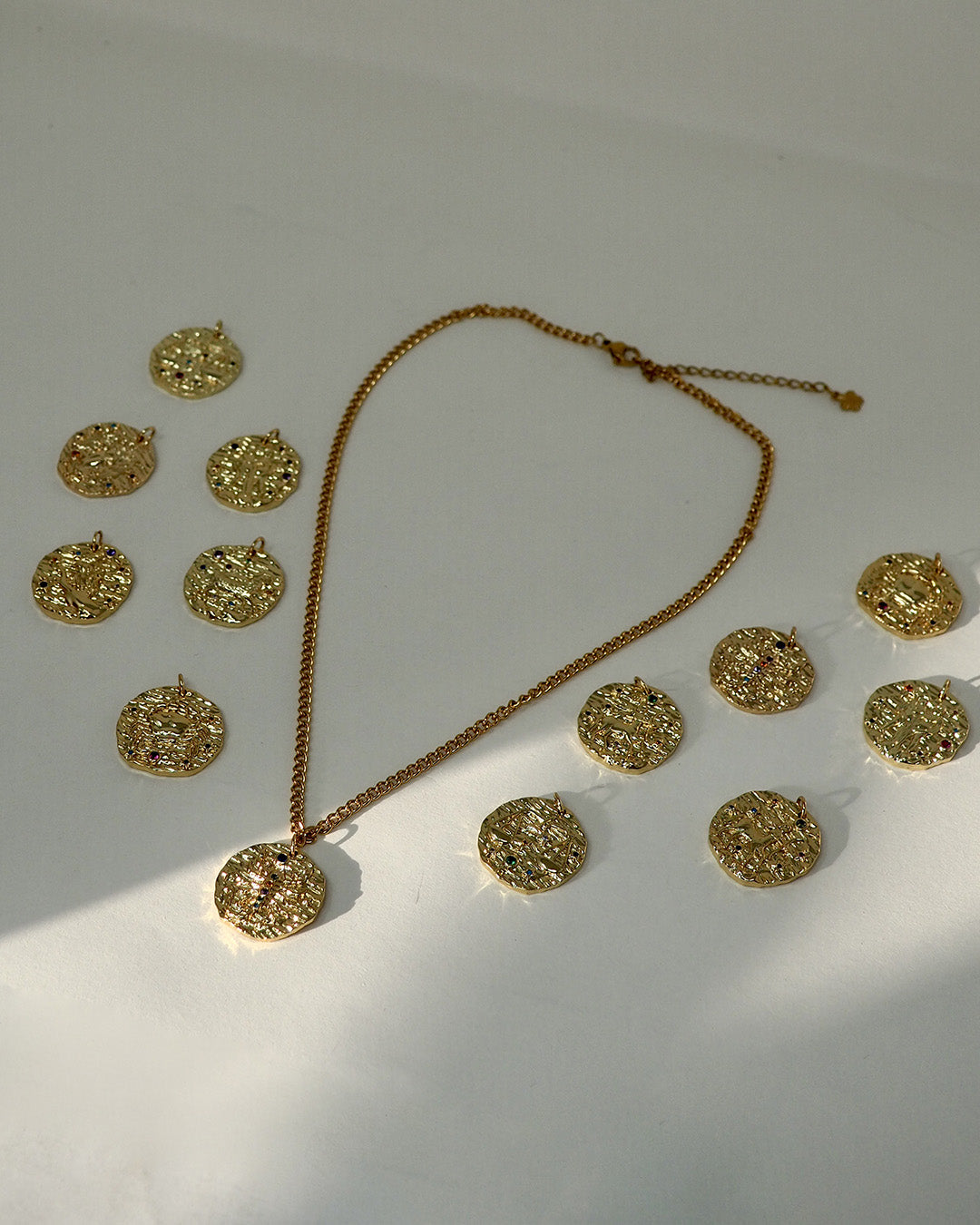 COLLIER ASTRO