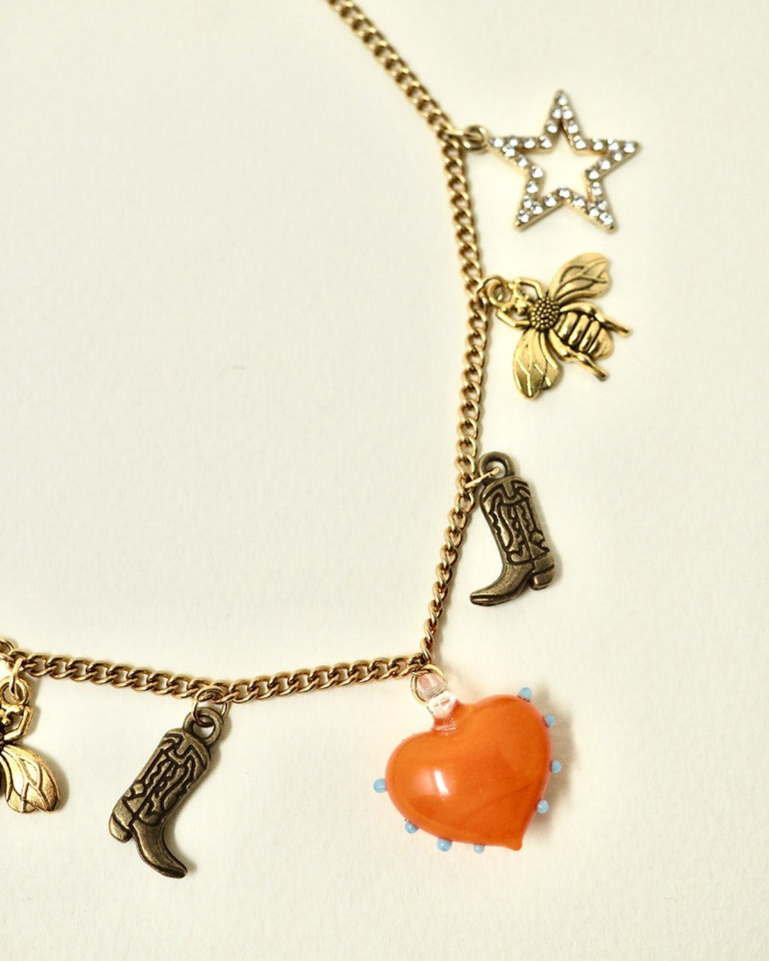 COLLIER LUCKY