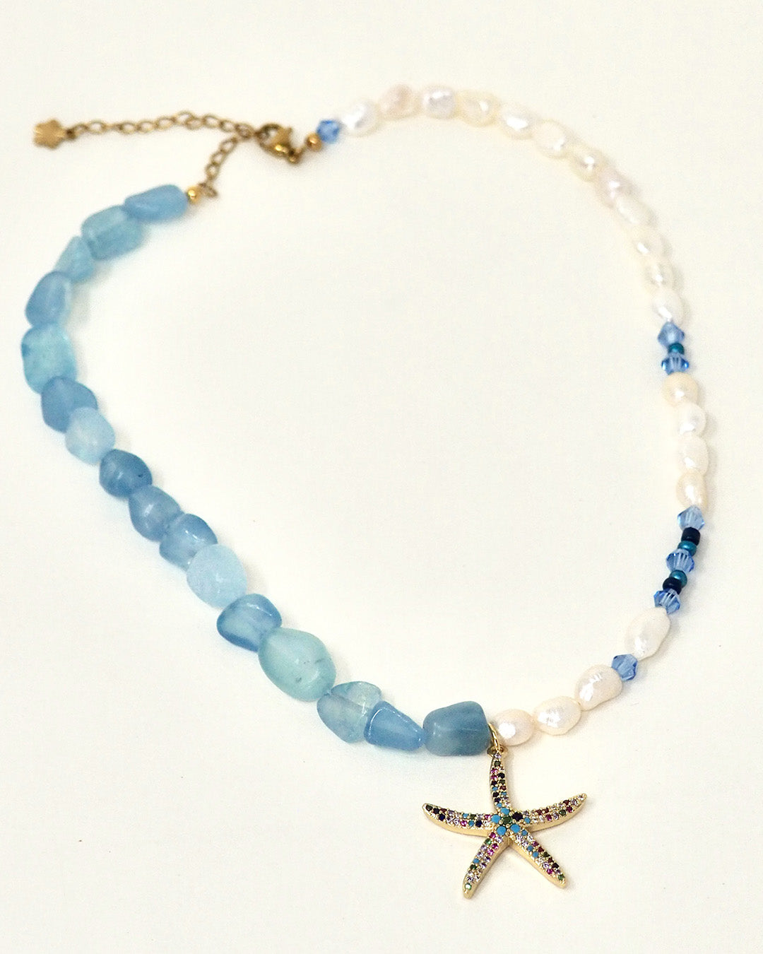 COLLIER KIM