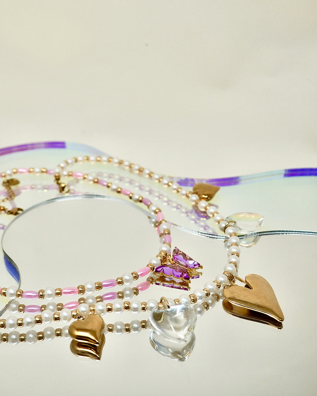 COLLIER SWEETY
